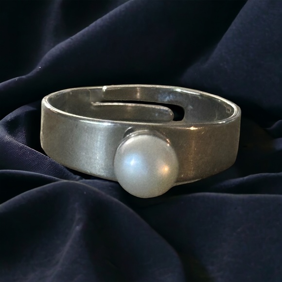 Vintage Jewelry - Vintage genuine pearl adjustable ring
